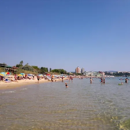 Rakovski 13 شقة نيسيبار